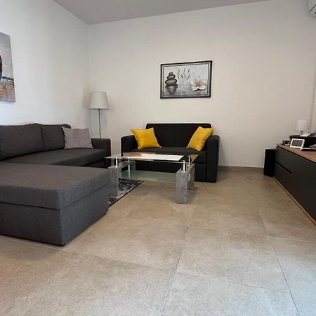 Sidus Maris, Spacious Seaside Apartment With Free Parking Martinscica  Luaran gambar