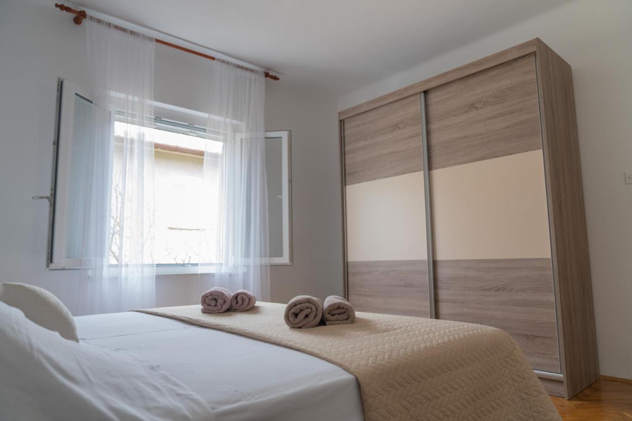 Sidus Maris, Spacious Seaside Apartment With Free Parking Martinscica  Luaran gambar